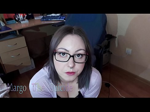 ❤️ Sexig tjej med glasögon suger Dildo djupt på kamera ❤ Sluts at sv.courseclass.ru ❌